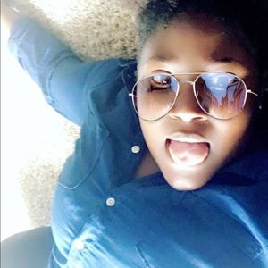 Meet your Posher, Destiny